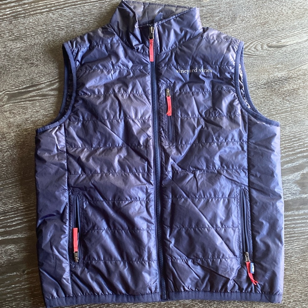Light puffy vest from Vineyard Vines